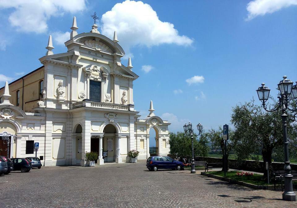 "Country House Il Brolo" Польпенацце-дель-Гарда Экстерьер фото