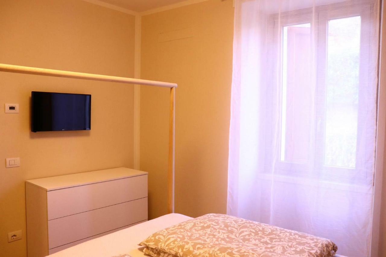 "Country House Il Brolo" Польпенацце-дель-Гарда Экстерьер фото