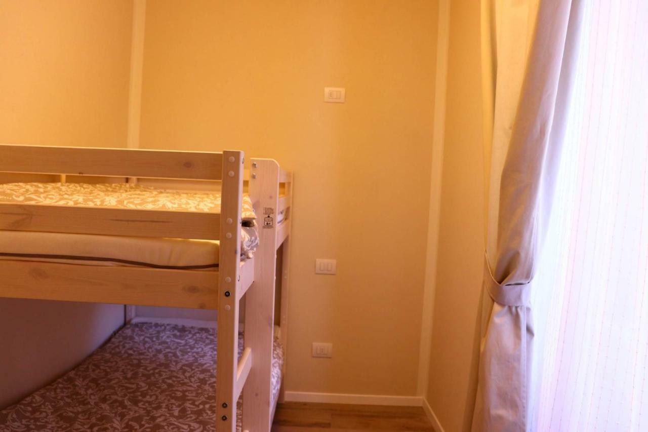 "Country House Il Brolo" Польпенацце-дель-Гарда Экстерьер фото